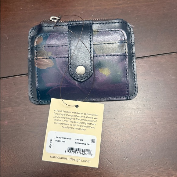 Patricia Nash Handbags - Patricia Nash Blue Floral Leather Card Holder